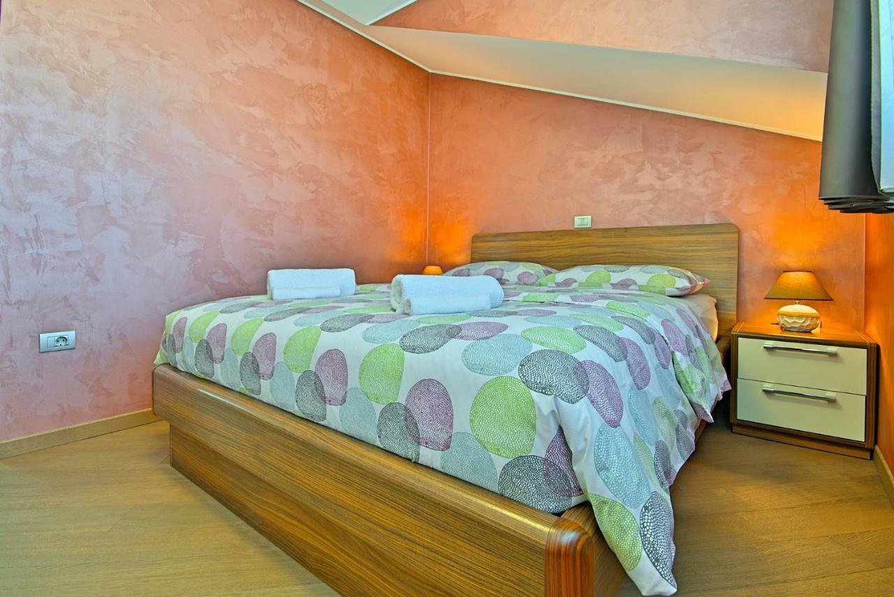 Apartments Riva-Interauto Umag Exterior photo